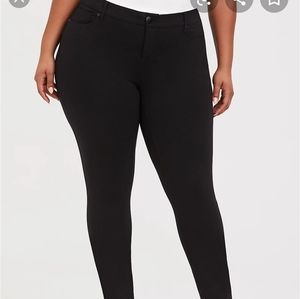 Studio by torrid pants